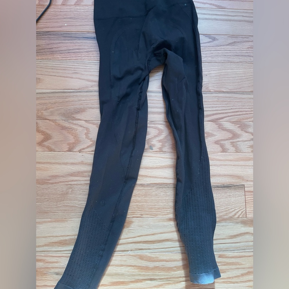 lululemon leggings size 2